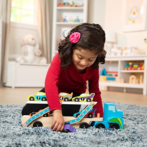 Melissa & Doug - Holz Autotransporter Set mit Kran und 6 Autos, Ideal für Kinder ab 3 Jahren